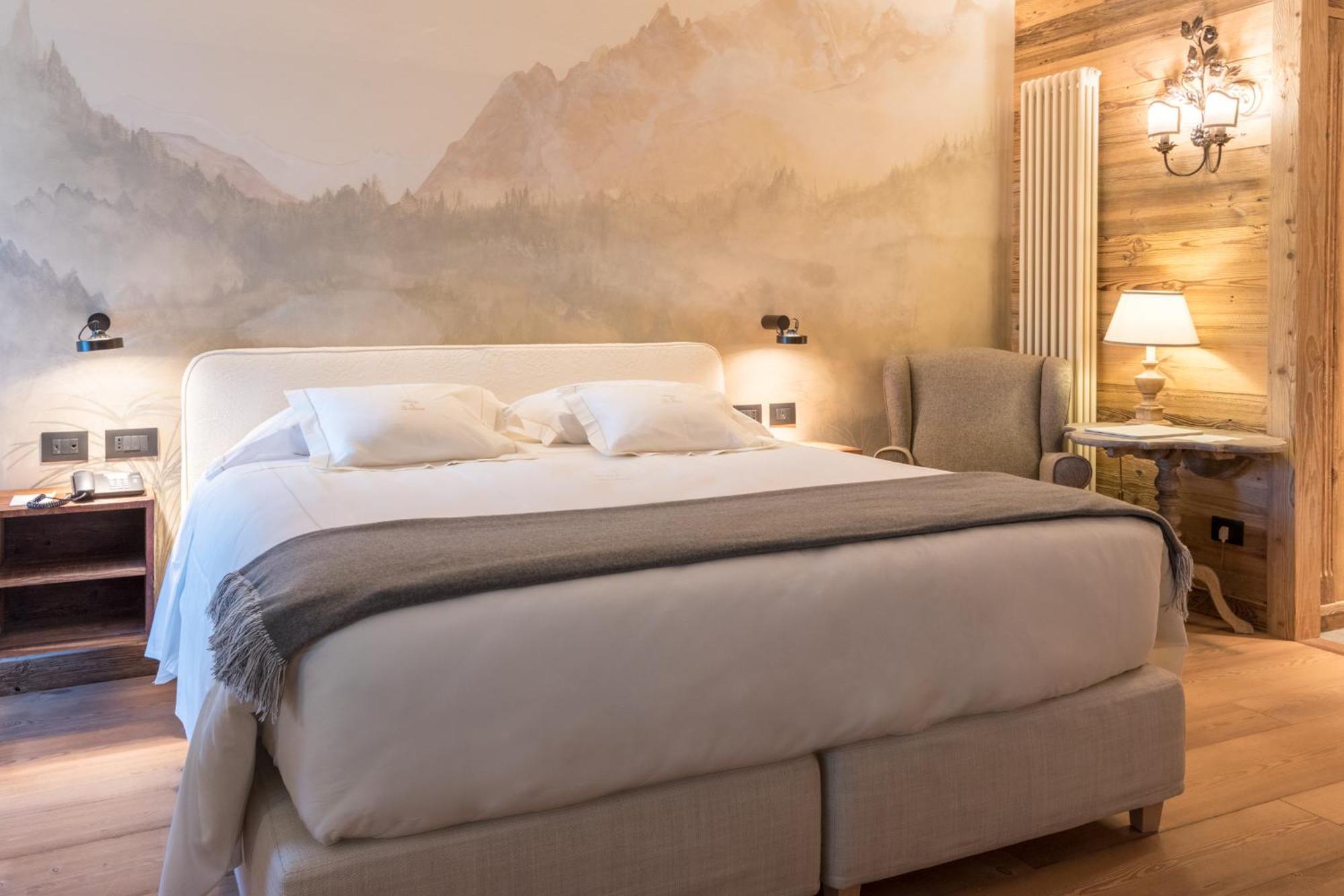 Auberge De La Maison Курмайор Екстериор снимка